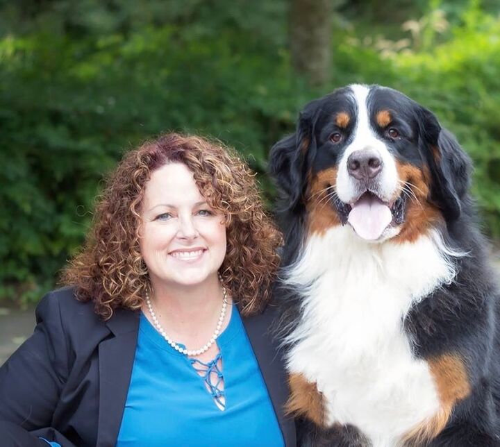 Carolyn Donaldson, Real Estate Salesperson in Shelbyville, Heritage Group