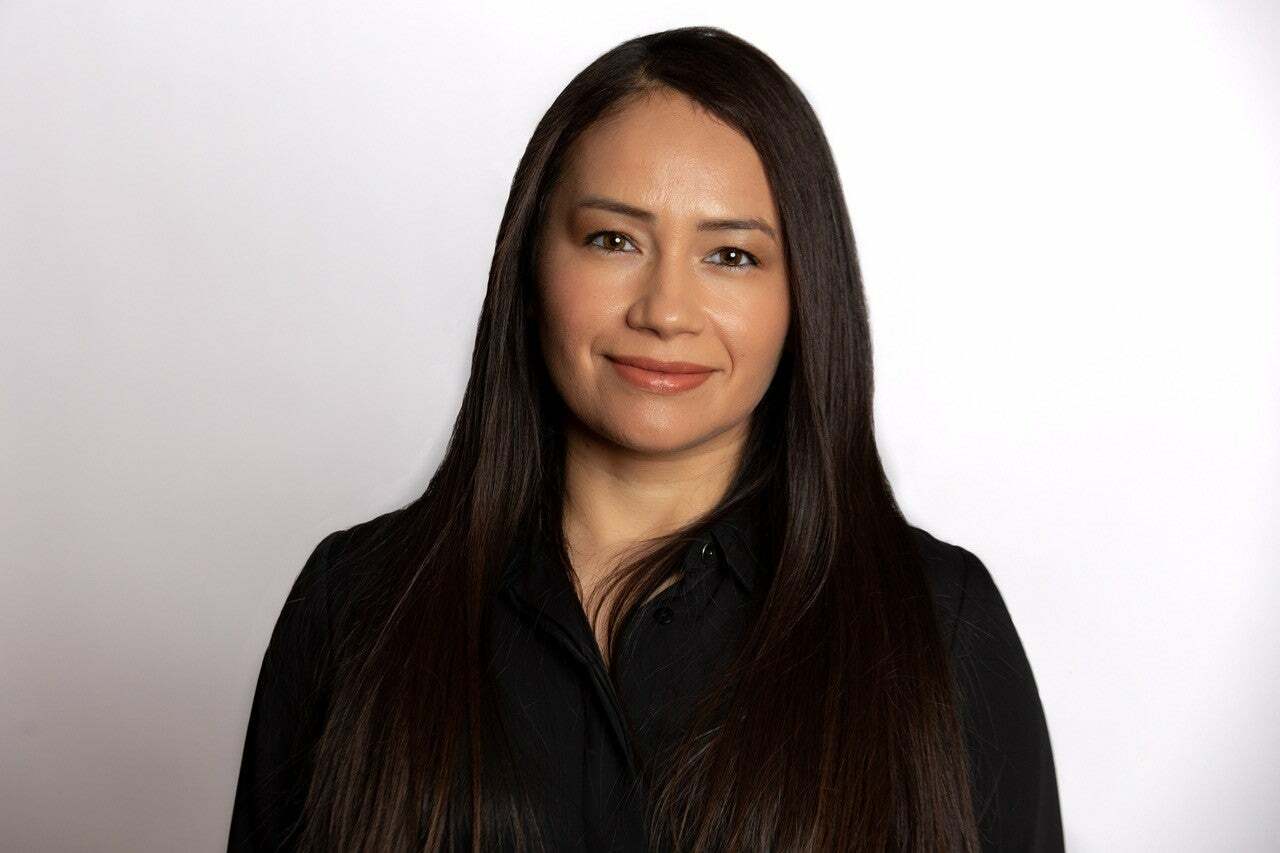 Brenda Mendoza, Real Estate Salesperson in Woodland Hills, Masters