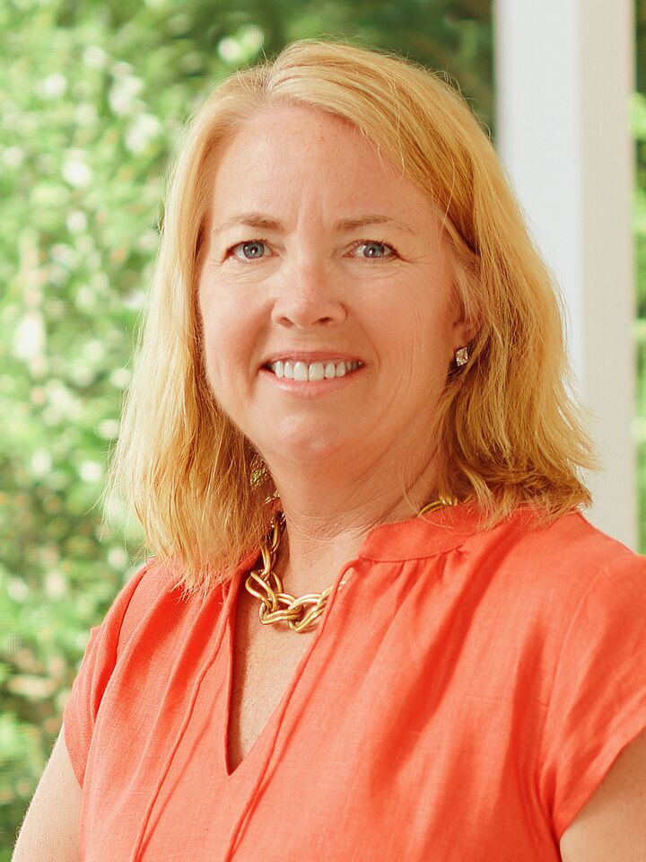 Nora Burke, Real Estate Salesperson in Washington, McEnearney