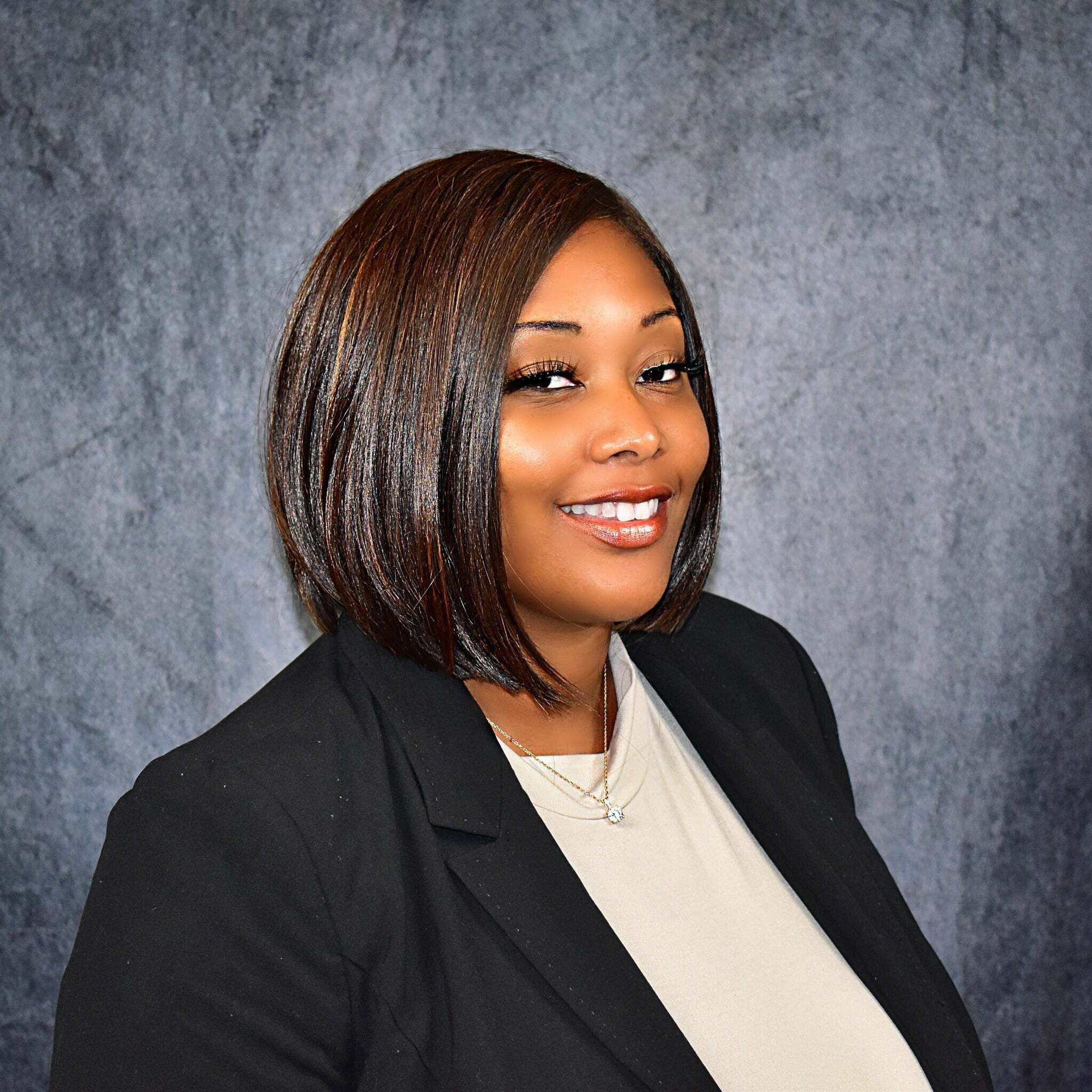 Tykia Gray, Real Estate Salesperson in Colonial Beach, Elite