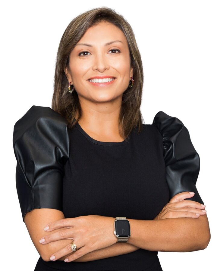 Maria Ruiz,  in Saint Petersburg, Wolf's Crossing Realty