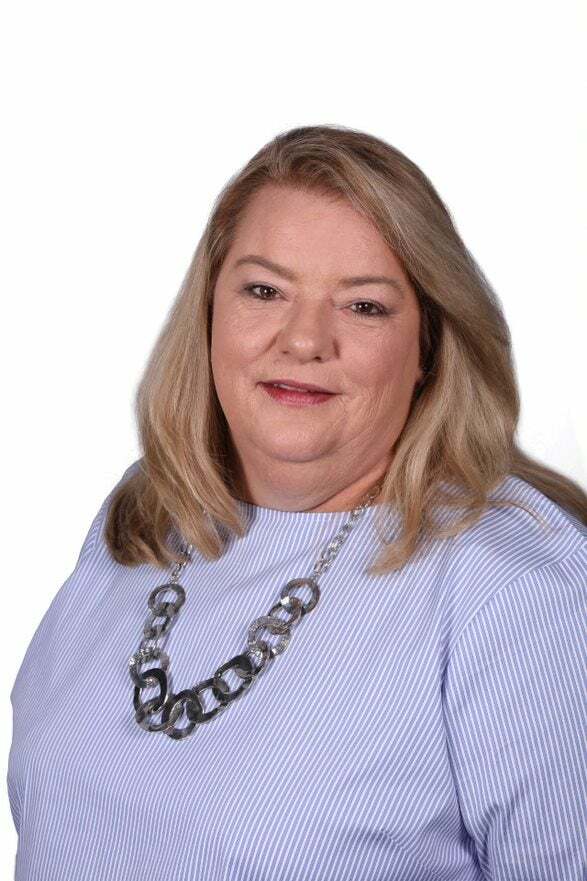 Tracy Lemmon, Real Estate Salesperson in Midlothian, Base Camp