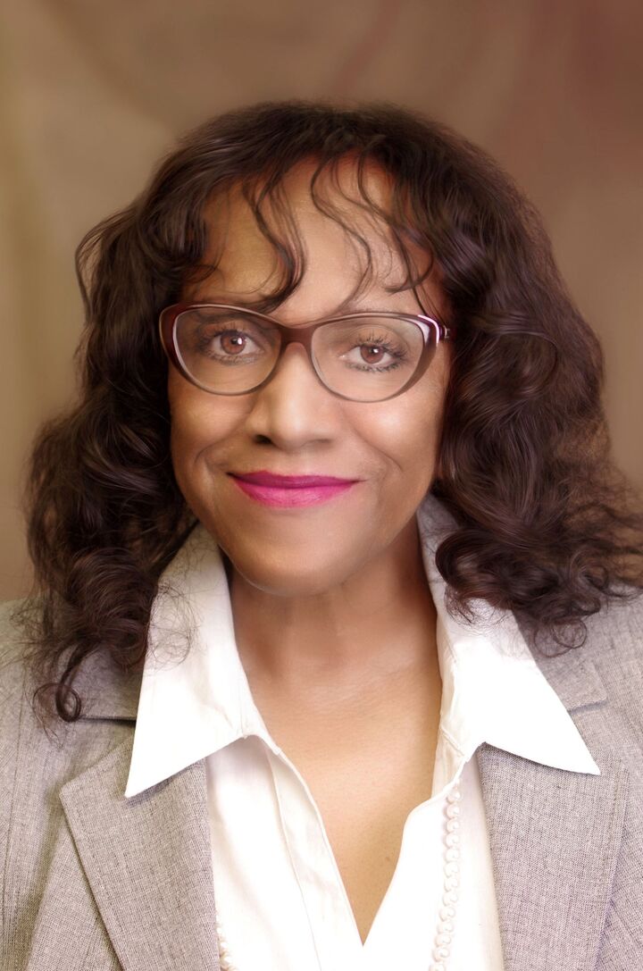 Elaine Davenport, Real Estate Salesperson in Farmington Hills, ERA Prime Real Estate Group