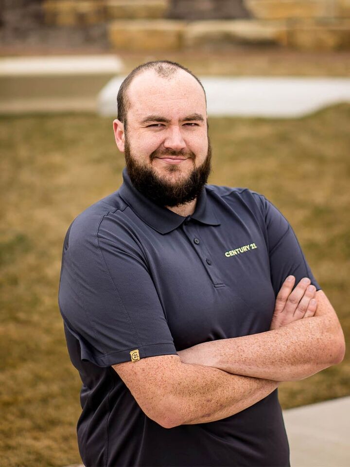 Brandon Grosskopf, Real Estate Salesperson in Beaver Dam, Affiliated