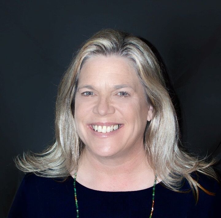 Jennifer Brubaker, Real Estate Broker in Rockford, Affiliated