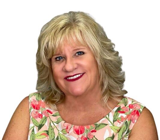 Cynde Bost, Real Estate Salesperson in Burbank, Town Center