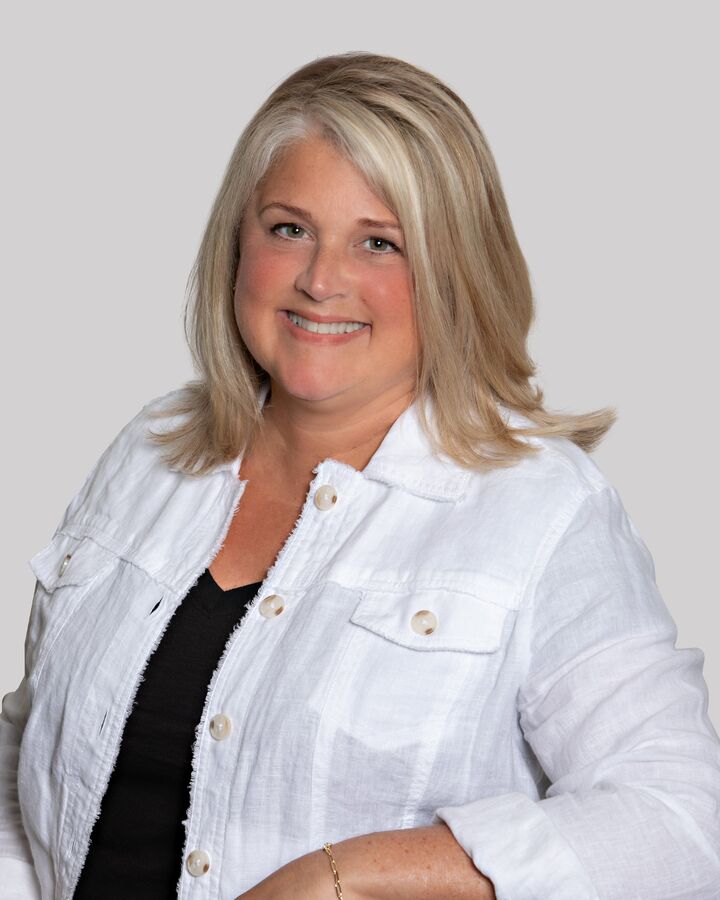 Jennifer O'Brien, Real Estate Salesperson in Plymouth, Tassinari & Associates, Inc