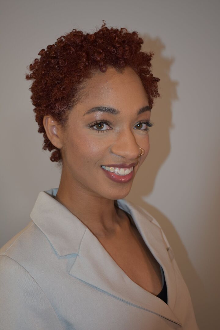 Aisjah Washington, Real Estate Salesperson in Bowie, Envision