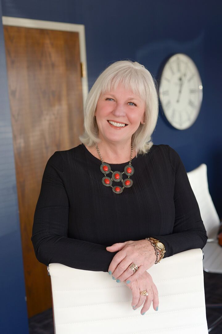 Cynthia Sagraves, Real Estate Salesperson in Springboro, Heritage