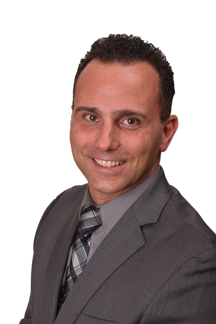 Michael Amoroso,  in Lyndhurst, Coccia Realty