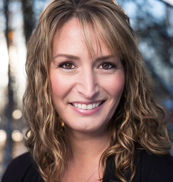 Randi Cunningham, Real Estate Salesperson in Soldotna, Realty Solutions