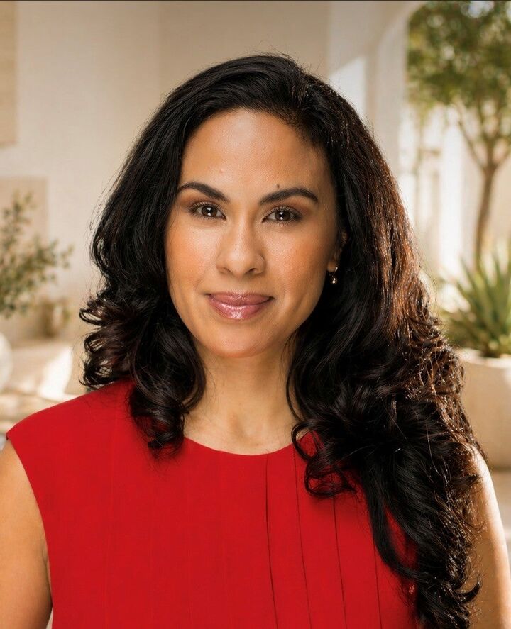 Lorena Gomez, Real Estate Broker/Real Estate Salesperson in Pembroke Pines, First Service Realty ERA Powered