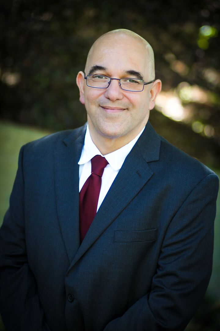 Victor Hiraldo, Associate Real Estate Broker in Cary, Paracle
