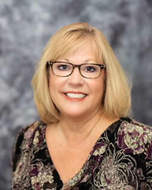 JoAnn Silva, Real Estate Salesperson in Bristol, Topsail Realty