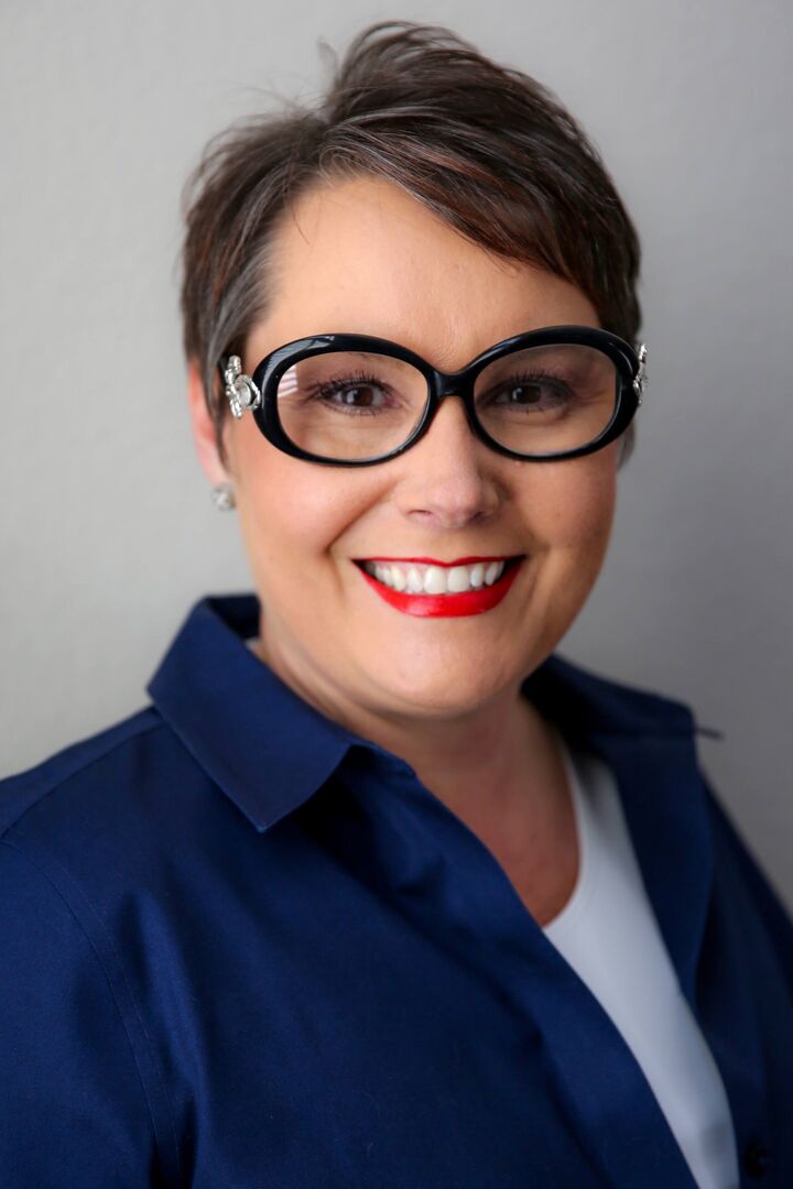 Kim Gibson, Real Estate Salesperson in Gulfport, Alfonso Realty