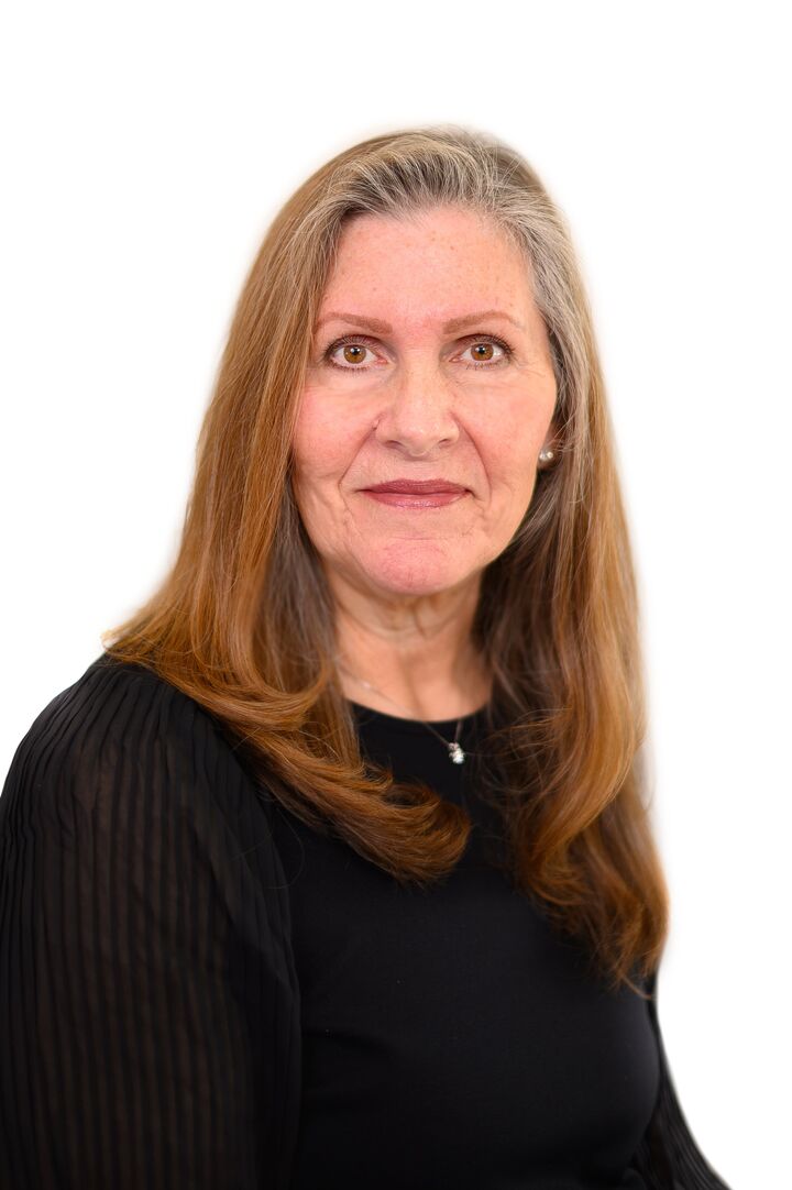 Suzanne Esenwein, Real Estate Salesperson in Mount Dora, ERA Grizzard Real Estate