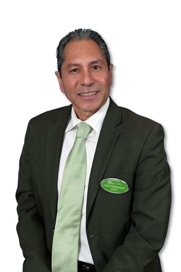 Augie Hernandez, Real Estate Salesperson in Chula Vista, Clarity