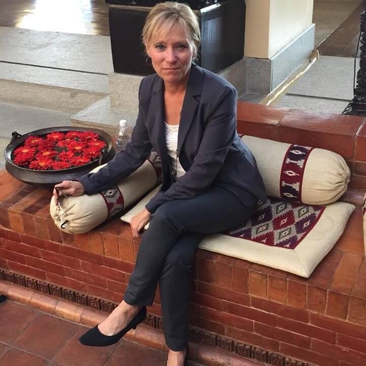 Sandra Carlson, Real Estate Salesperson in Fort Myers, ERA Real Solutions Realty