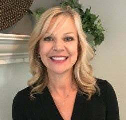 Laura Davis, Real Estate Salesperson in Grand Blanc, ERA Prime Real Estate Group