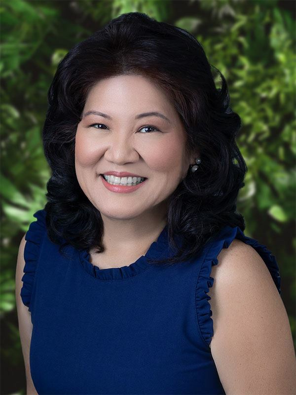 Robyn Hirokane, Real Estate Broker in Honolulu, Pacific Properties