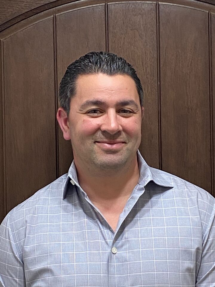 Patrick Paruolo,  in Woodbury, Realty Connect