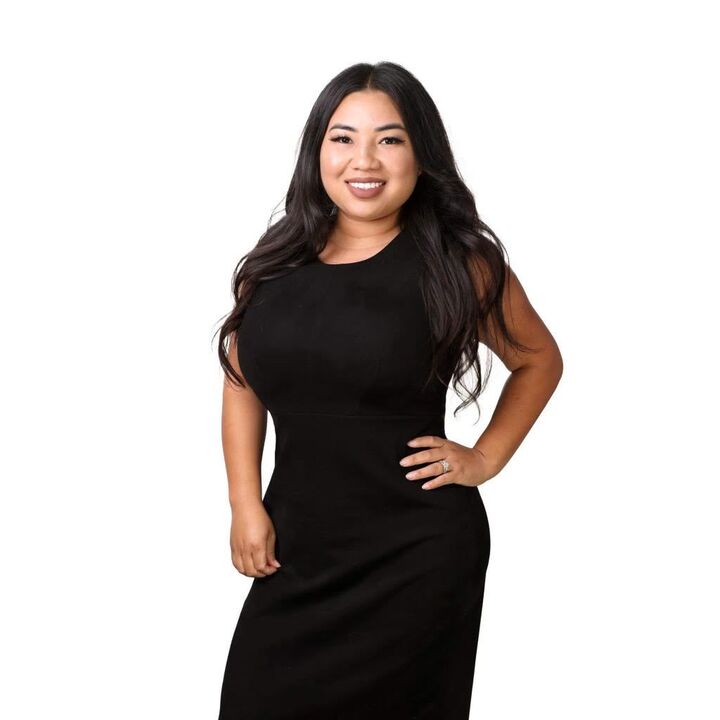 Karin Avila,  in Bloomington, Synergia Realty