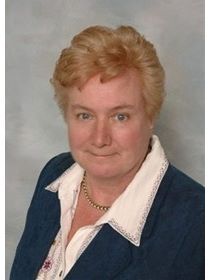 Janis Mitchell,  in Lyndhurst, Coccia Realty