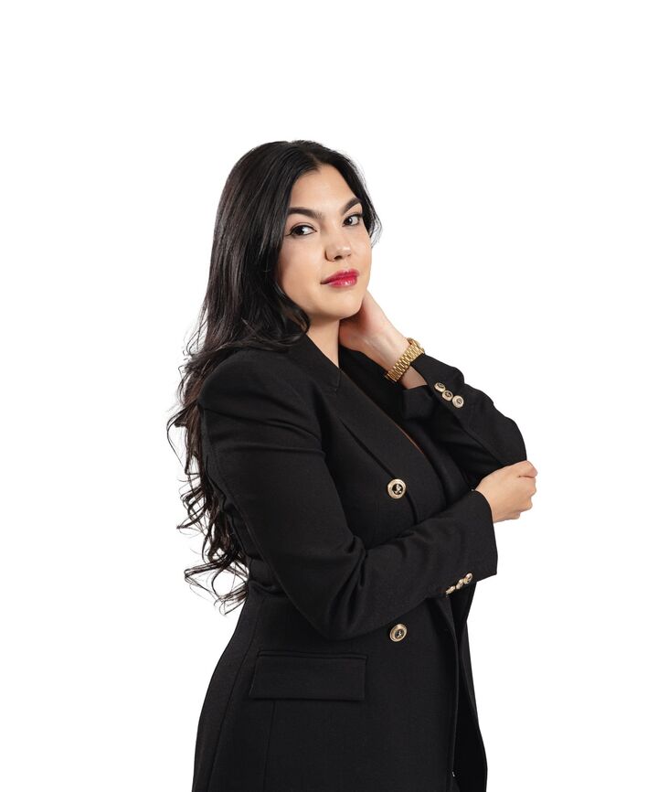 Yasmin Banuelos, Real Estate Salesperson in Victorville, LEADERS