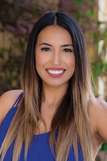 Ashli Contreras, Real Estate Broker in Kennewick, Tomlinson