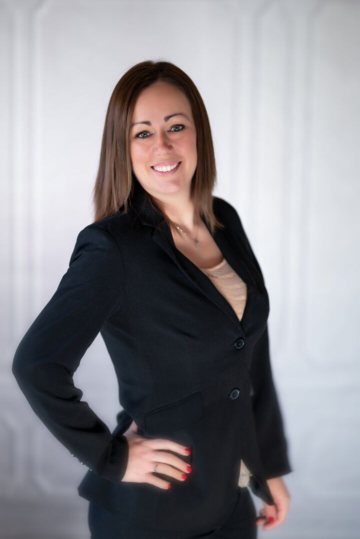 Wendie Edwards, Real Estate Salesperson in Topeka, Wostal Realty