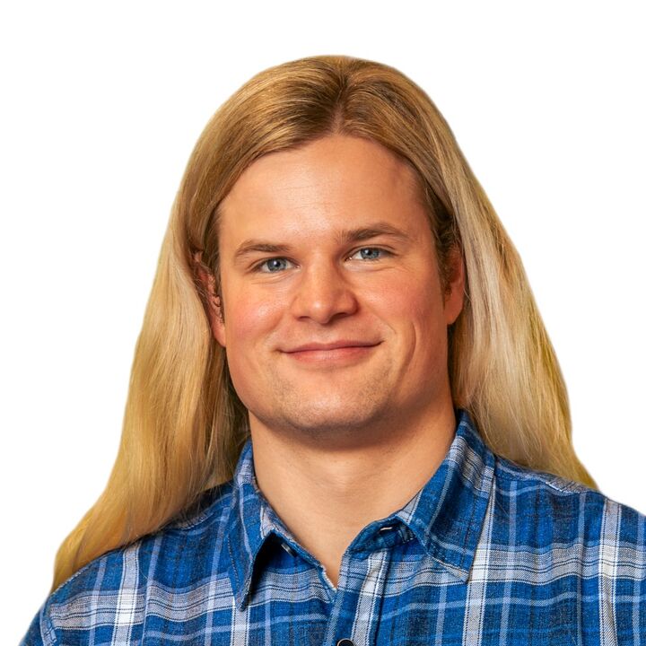 Tyler Sessions, Real Estate Broker in Eugene, Equinox