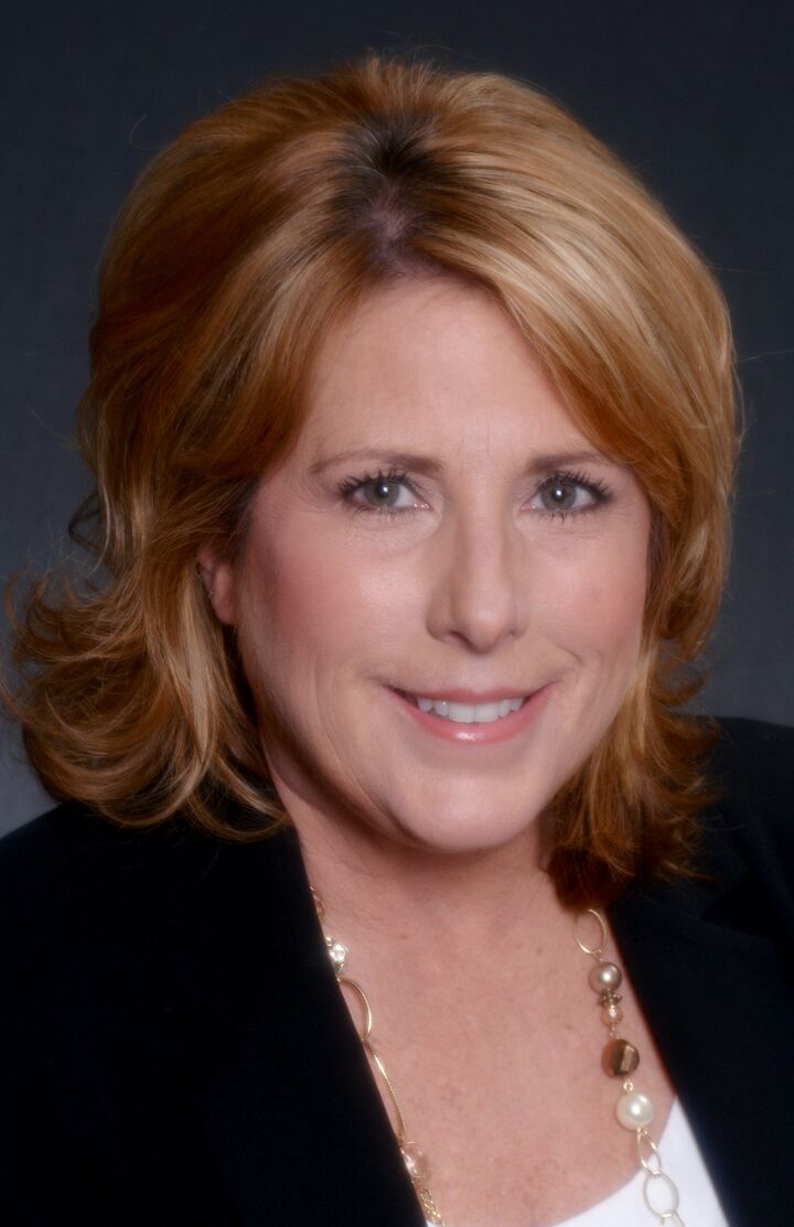 Jane Gronau, Real Estate Salesperson in Ontario, Blackstone Realty