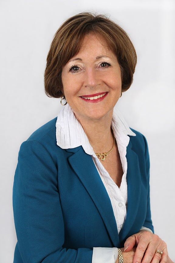 Rosemarie Scharer, Real Estate Salesperson in Palm Coast, Premier Properties