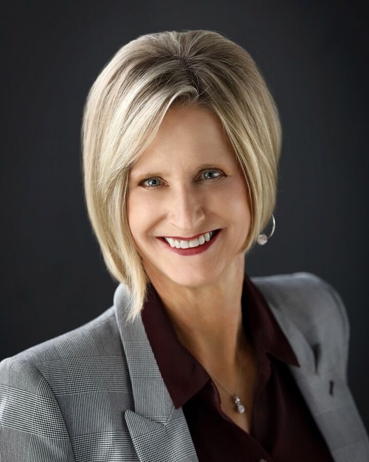 Dawn Johnson, Real Estate Salesperson in Onalaska, Affiliated