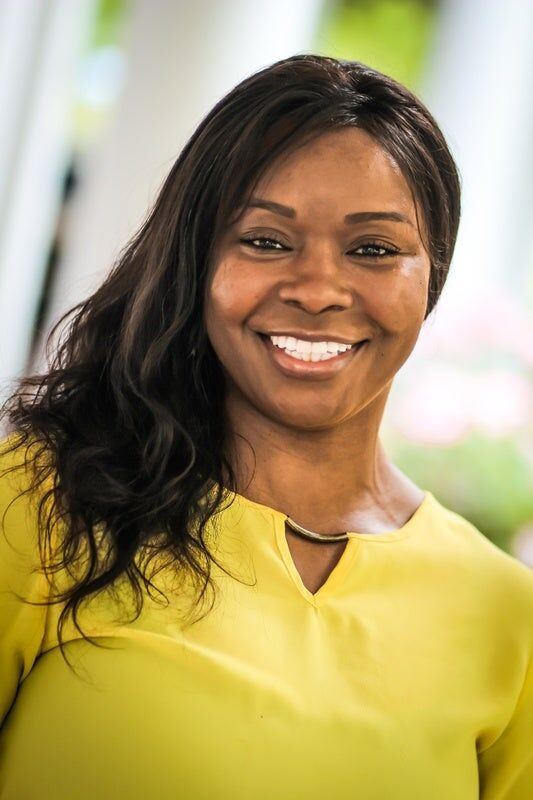 Lakita Colson, Real Estate Broker in Fort Mill, Paracle