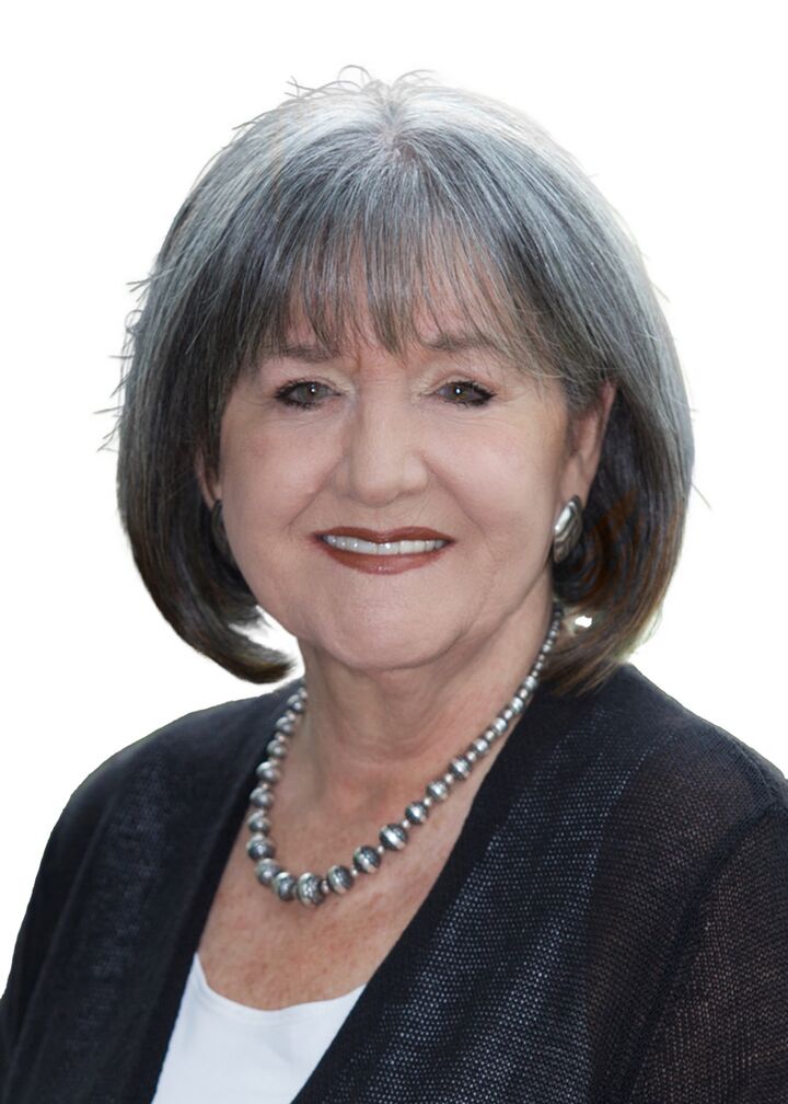 Lynn Niles, Real Estate Broker in Kerrville, North East