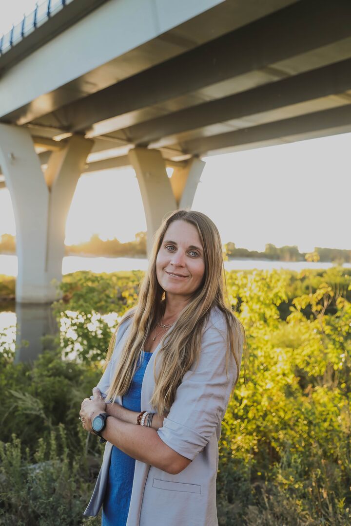 Amber Myhre, Real Estate Salesperson in Bismarck, Morrison Realty