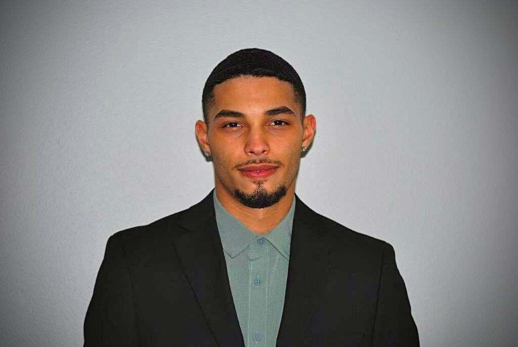 Brandon Gallmeyer, Real Estate Broker/Owner in Oak Harbor, McKenzie Realty
