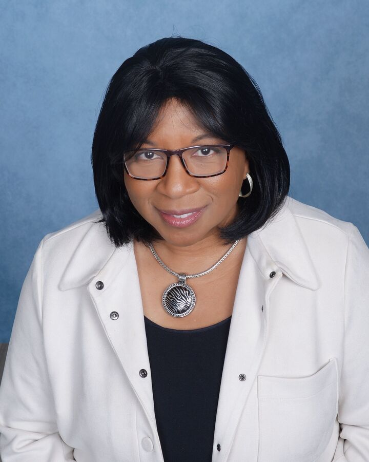 Karyn Speights-Norwood, Sales Associate in Clermont, Hubbard Hansen