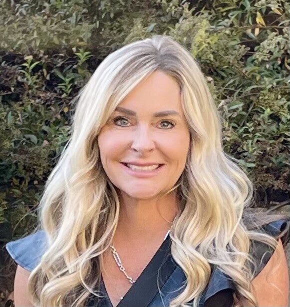 Allison LeCroy, Real Estate Broker in Hendersonville, Mountain Lifestyles