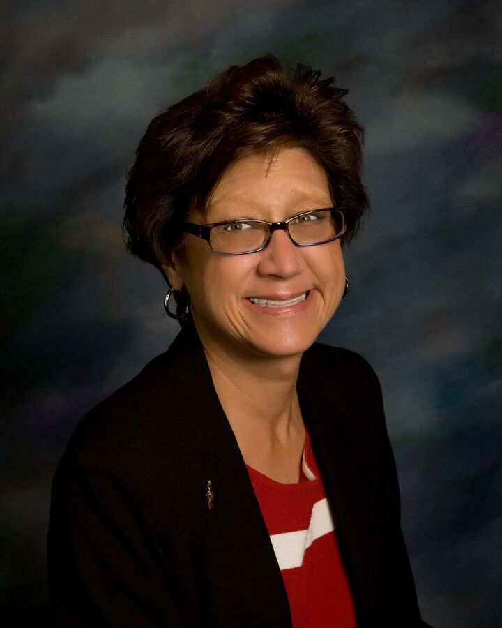 Diane Bruner, Real Estate Salesperson in Flushing, Signature Realty