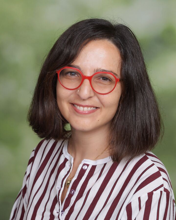 Faten Chaffai, Real Estate Salesperson in Somerville, Metropolitan Homes