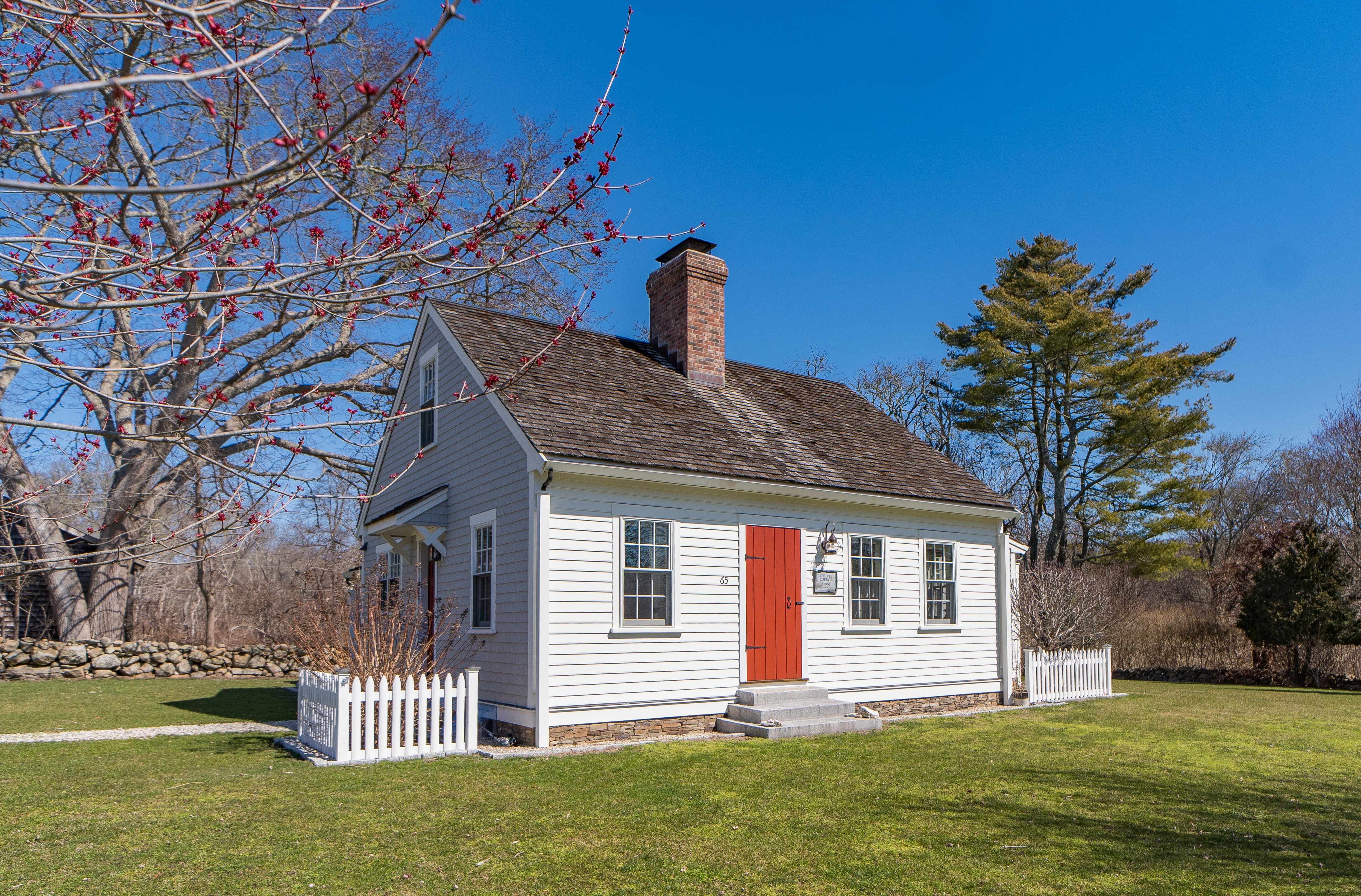 Property Photo: 65 Mullin Hill Rd RI 02837