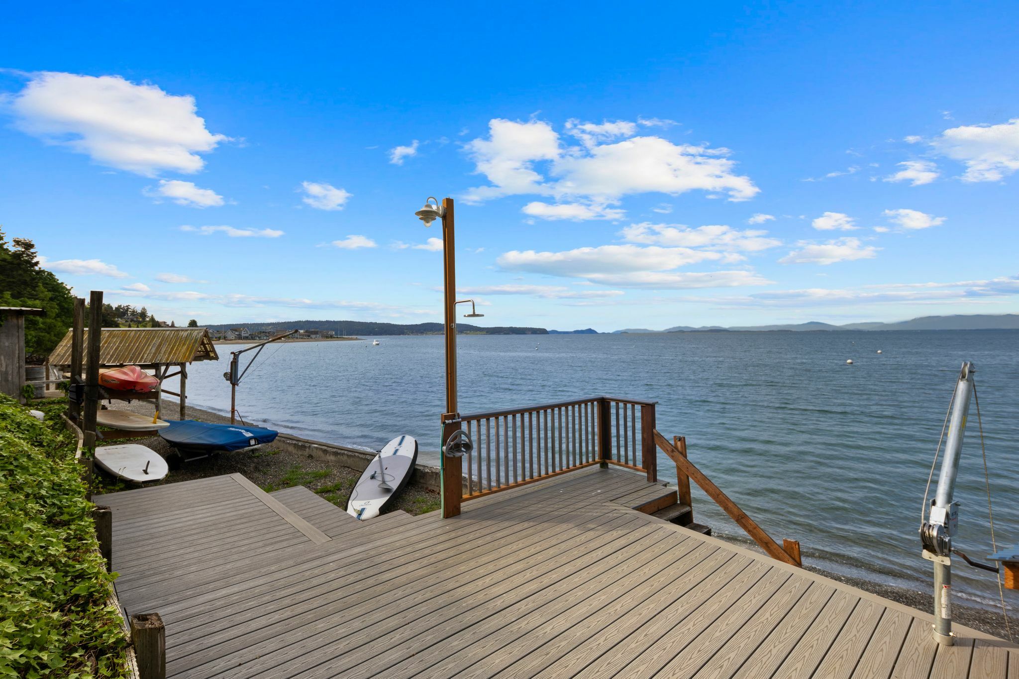 Property Photo: 248 Fay Lane WA 98282