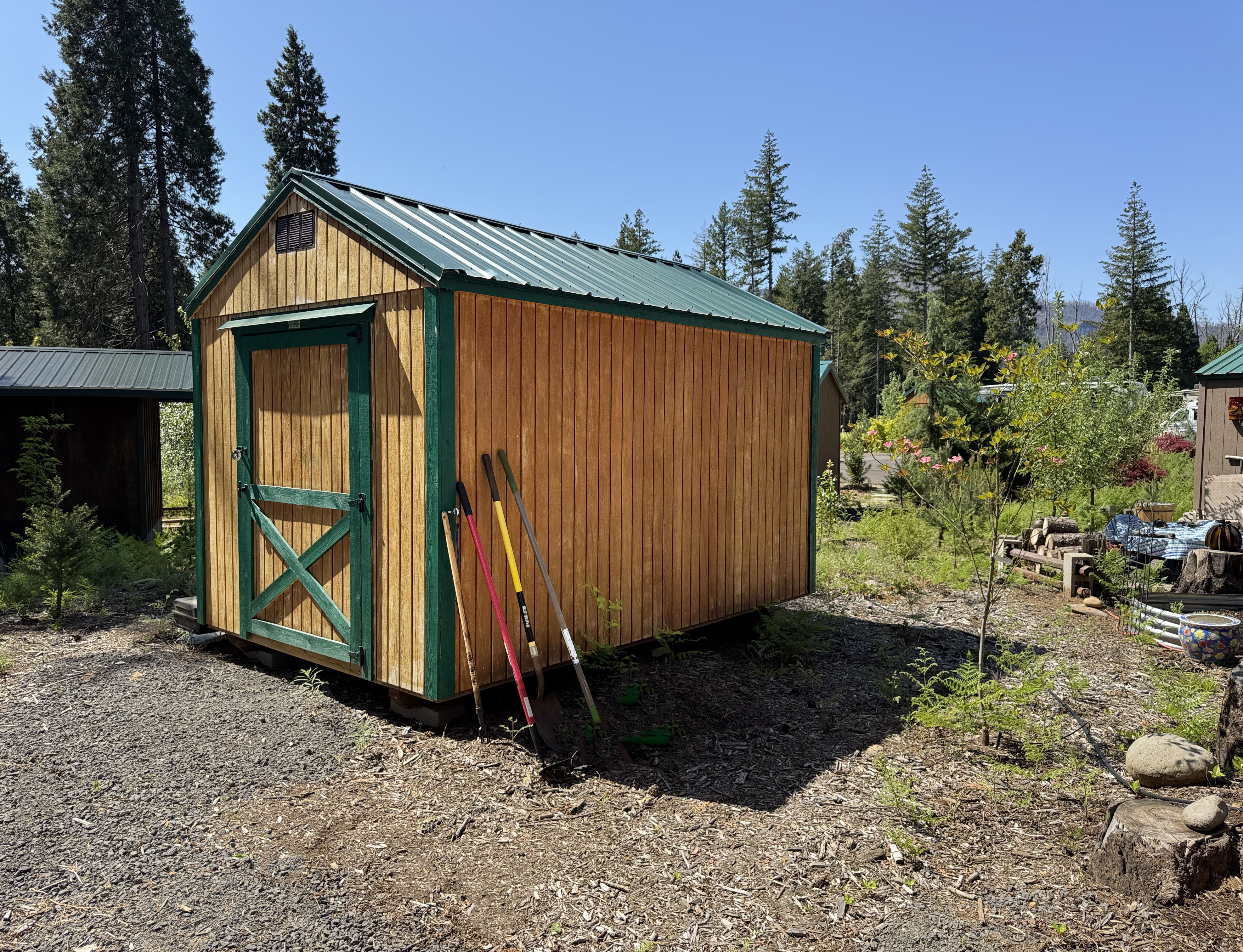 Property Photo: 54432 McKenzie Hwy 35 OR 97413