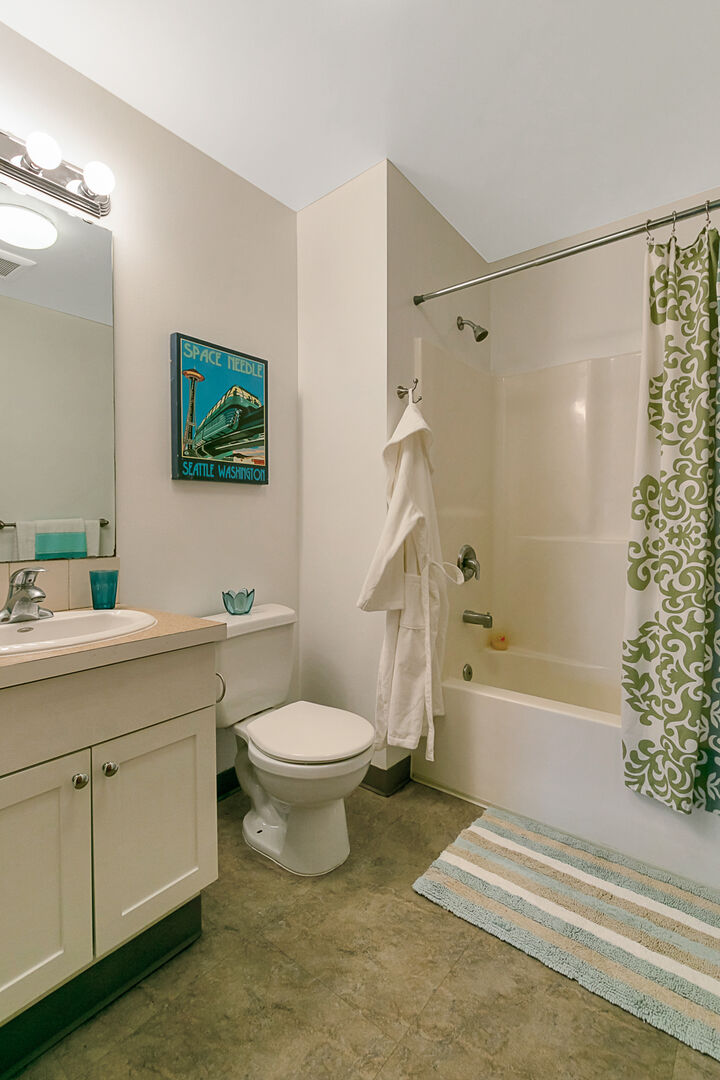 Property Photo: 6501 31st Ave SW 6501 31st Ave SW  WA 98126 