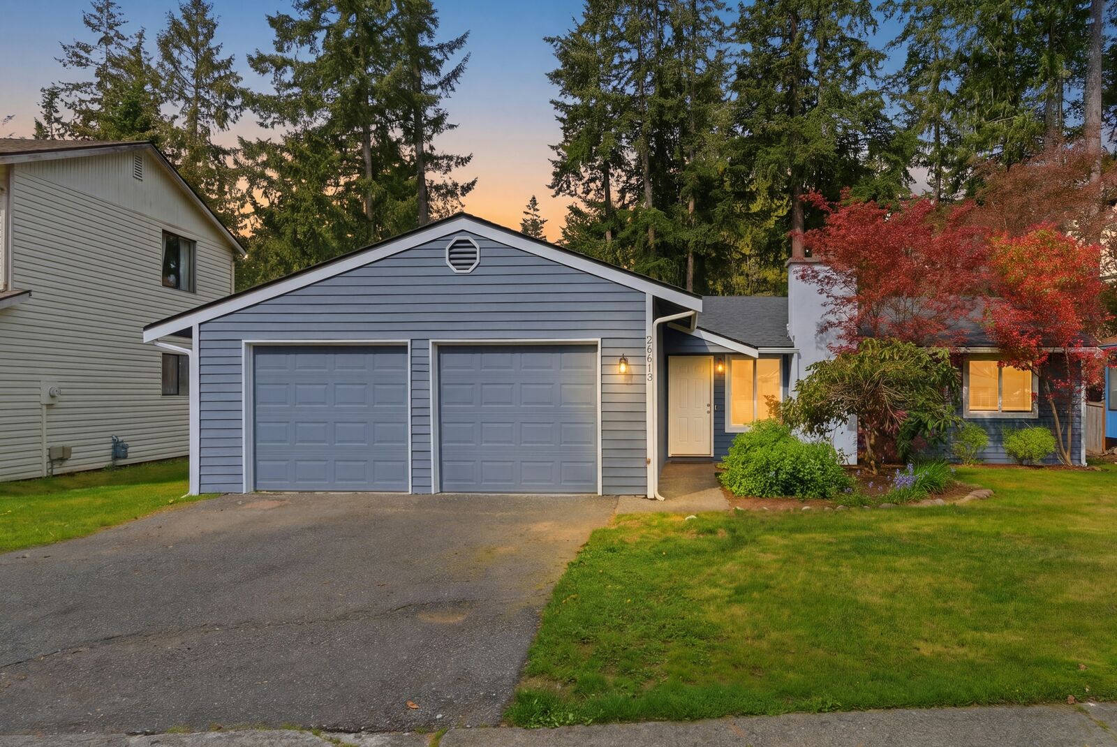 Property Photo:  26613  197th Place SE  WA 98042 