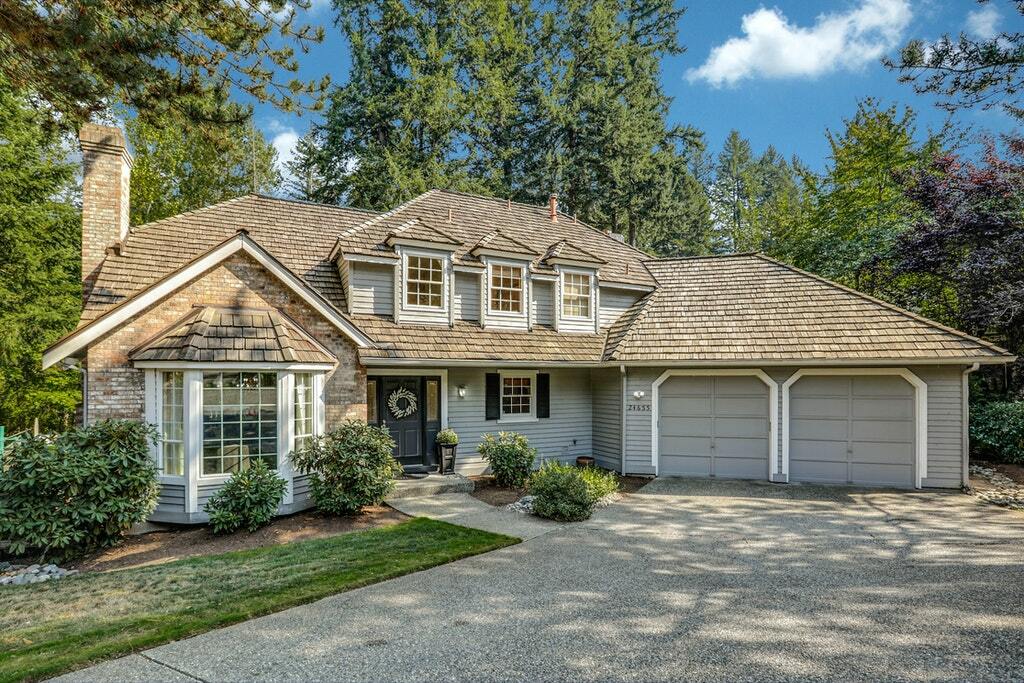 24655 SE 44th St  Sammamish WA 98029 photo