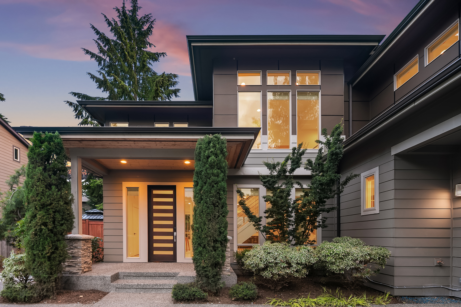 Property Photo: 10637 128th Avenue NE WA 98033