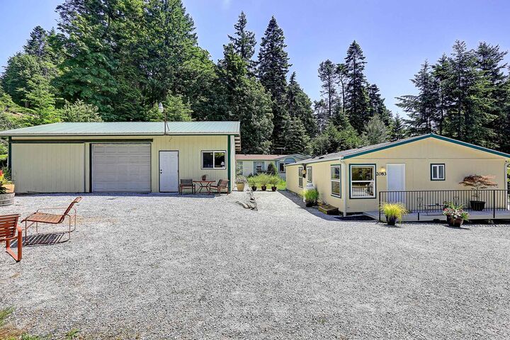 Property Photo: Exteriors 2083 Gull Wy WA 98282